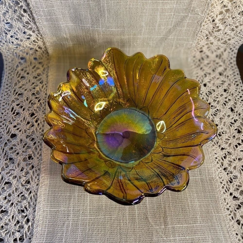 Vintage Federal Glass Marigold Carnival Glass Petal Sunflower Bowl Iridescent